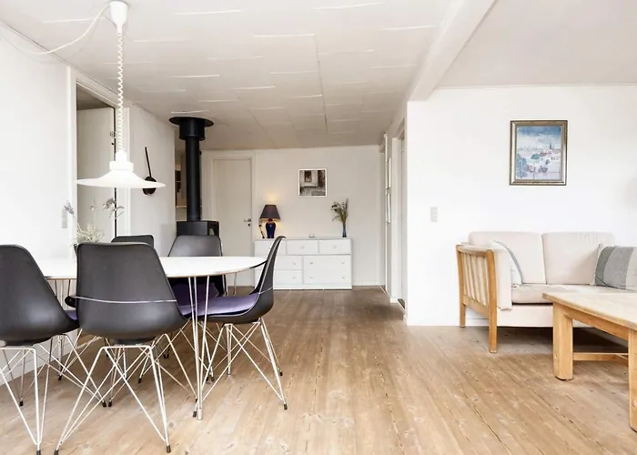 Two-bedroom In Borkop 8 Дом отдыха