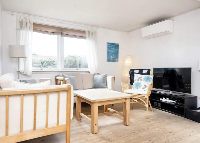 Дом отдыха Two-bedroom In Borkop 8 *